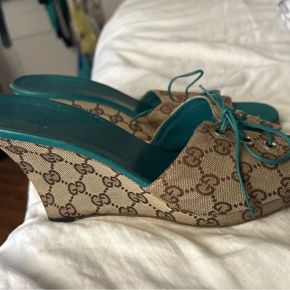 Gucci(Authentic) Wedge - Picture 4 of 5